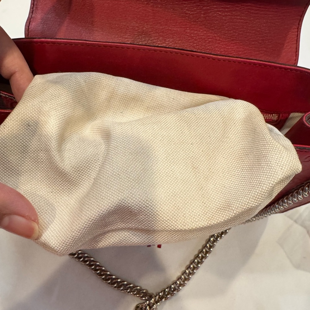 Authentic Gucci Emily Guccisima chained shoulder bag - Picture 15 of 15